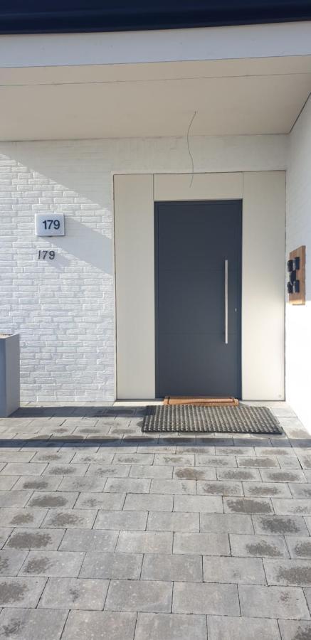 Apartment Louis Maaseik